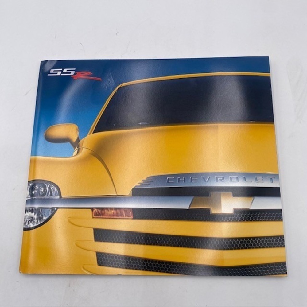 CHEVROLET Chevrolet 2004 SSR Sales Brochure Catalog Yellow Red V8 OEM Manual SEO
